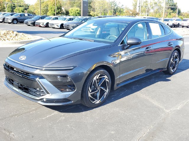 Certified 2026 Hyundai Sonata SEL FWD image 2