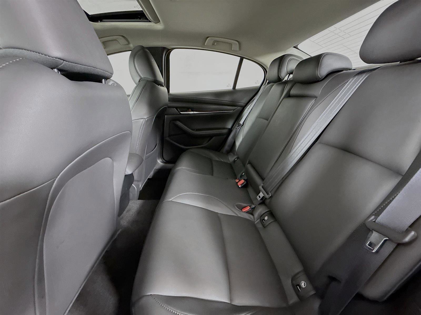 New 2025 MAZDA MAZDA3 s image 31