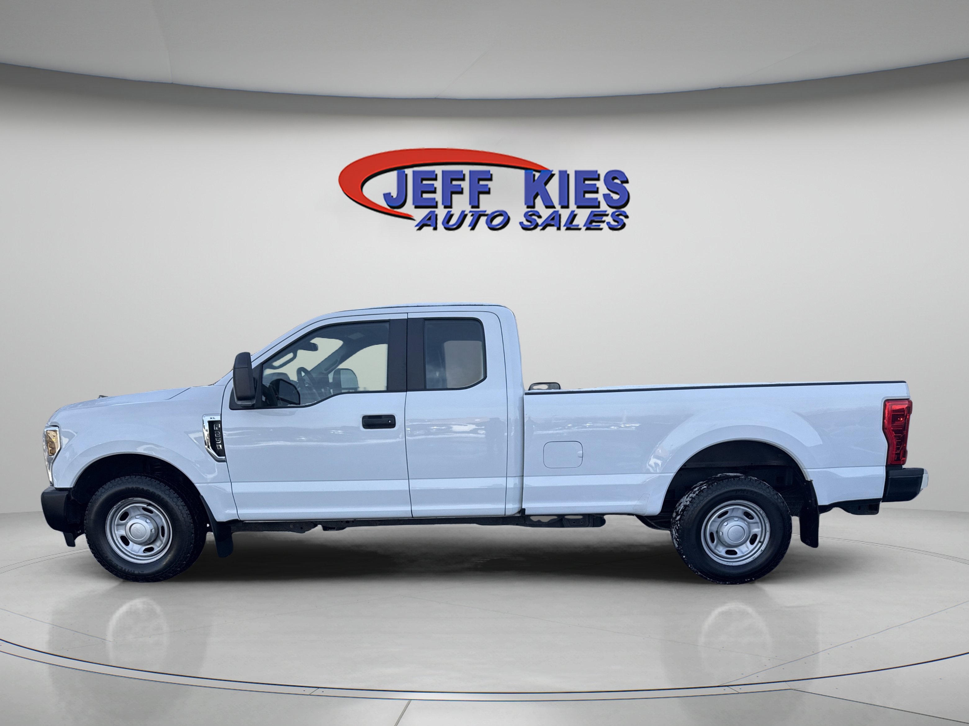 Used 2019 Ford F250 XL image 8
