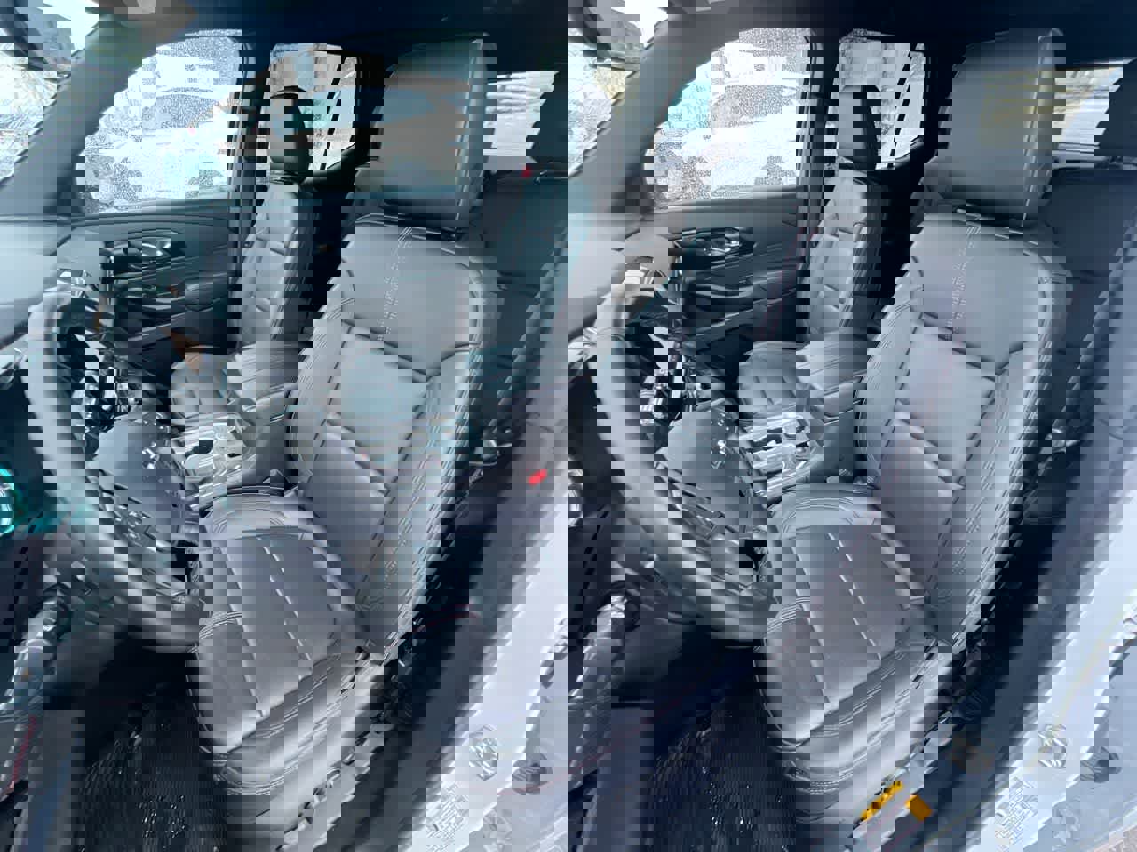 Used 2023 Chevrolet Traverse RS image 11