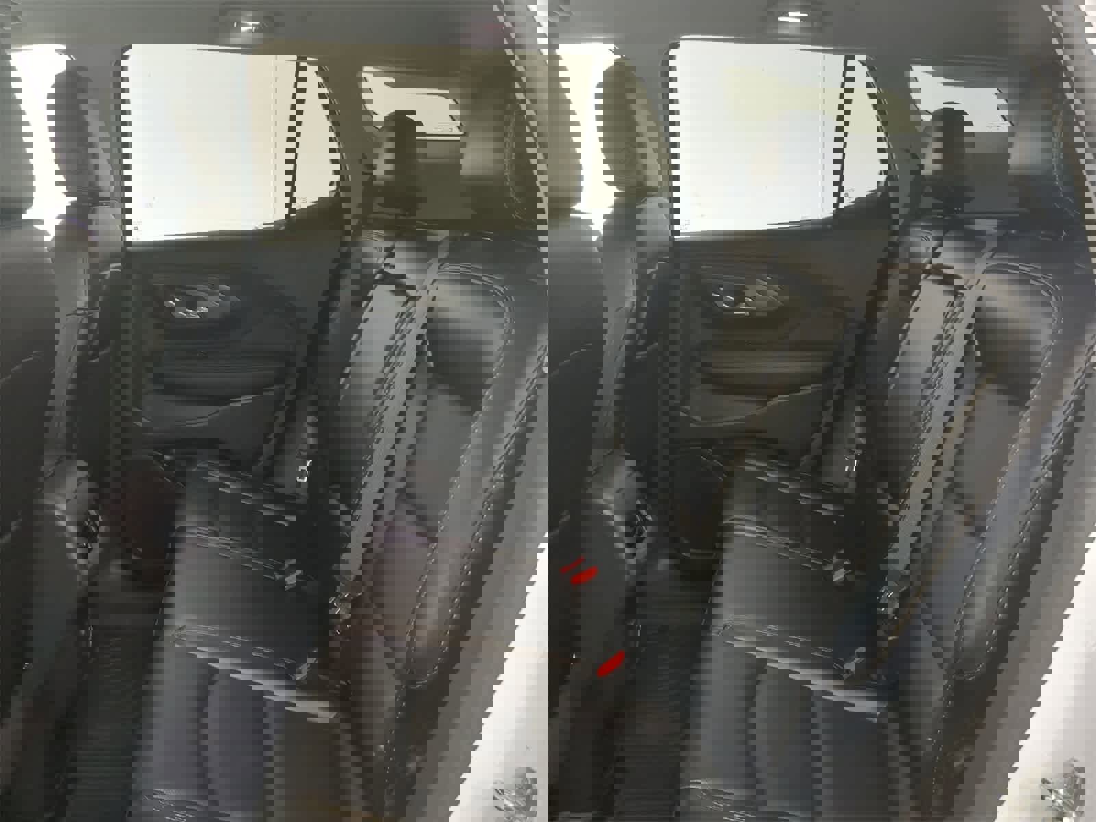 Used 2021 GMC Terrain SLT image 19