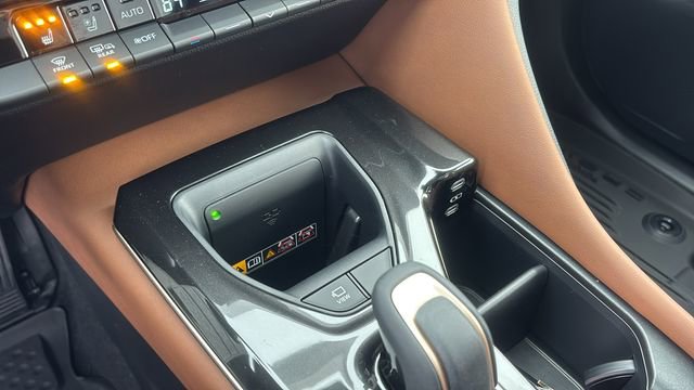 New 2025 Toyota Crown Signia w/ Advanced Technology Package image 24