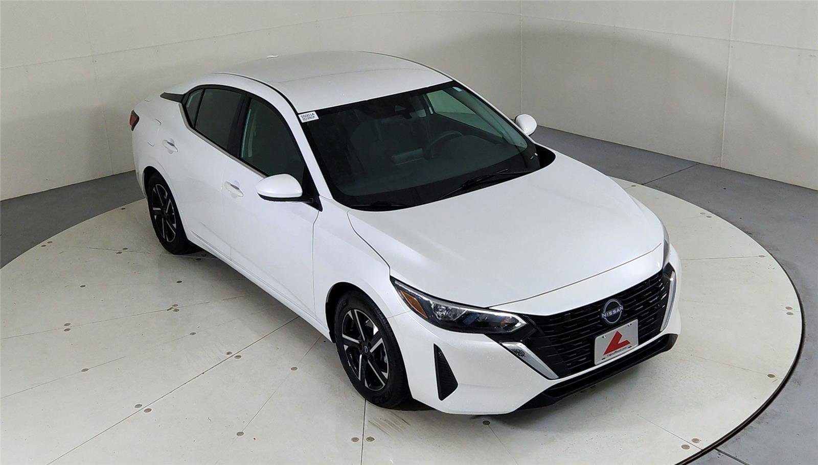 Used 2024 Nissan Sentra SV image 13