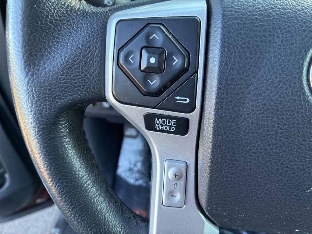 Used 2017 Toyota Tundra Platinum AWD/4WD image 20