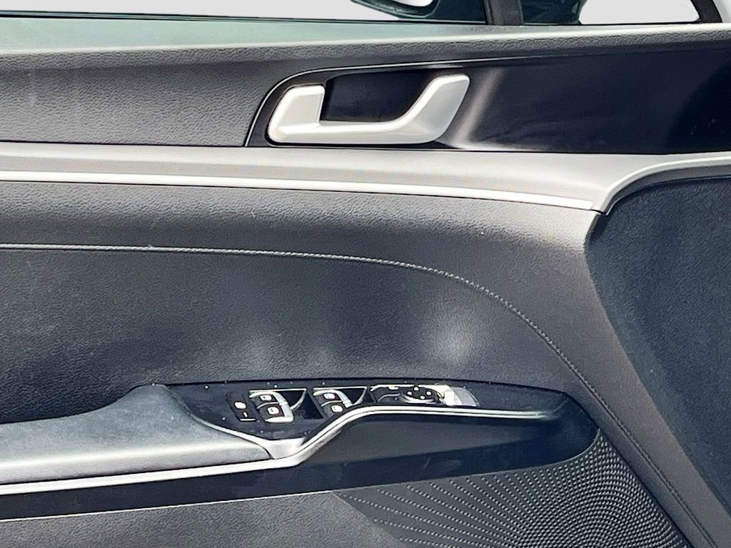 Used 2021 Kia K5 GT-Line w/ GT-Line FWD Premium Package image 17