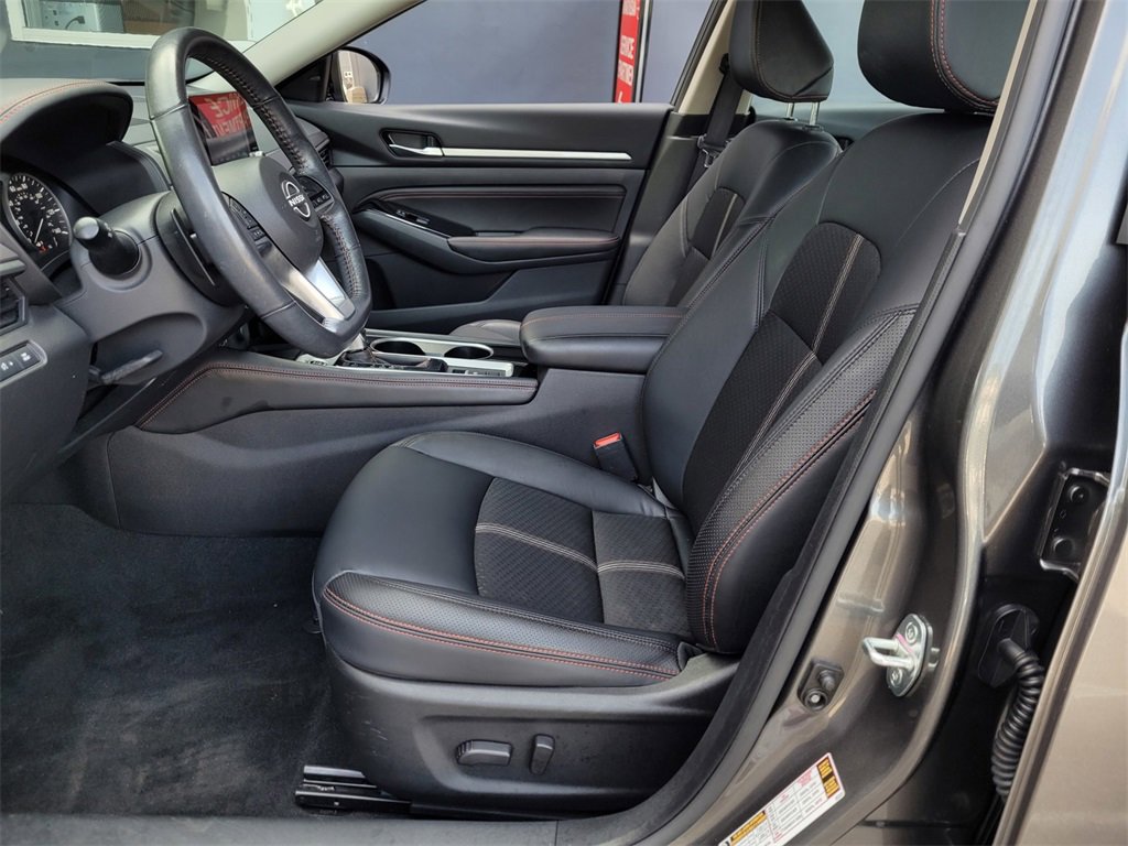Used 2023 Nissan Altima 2.5 SR image 18