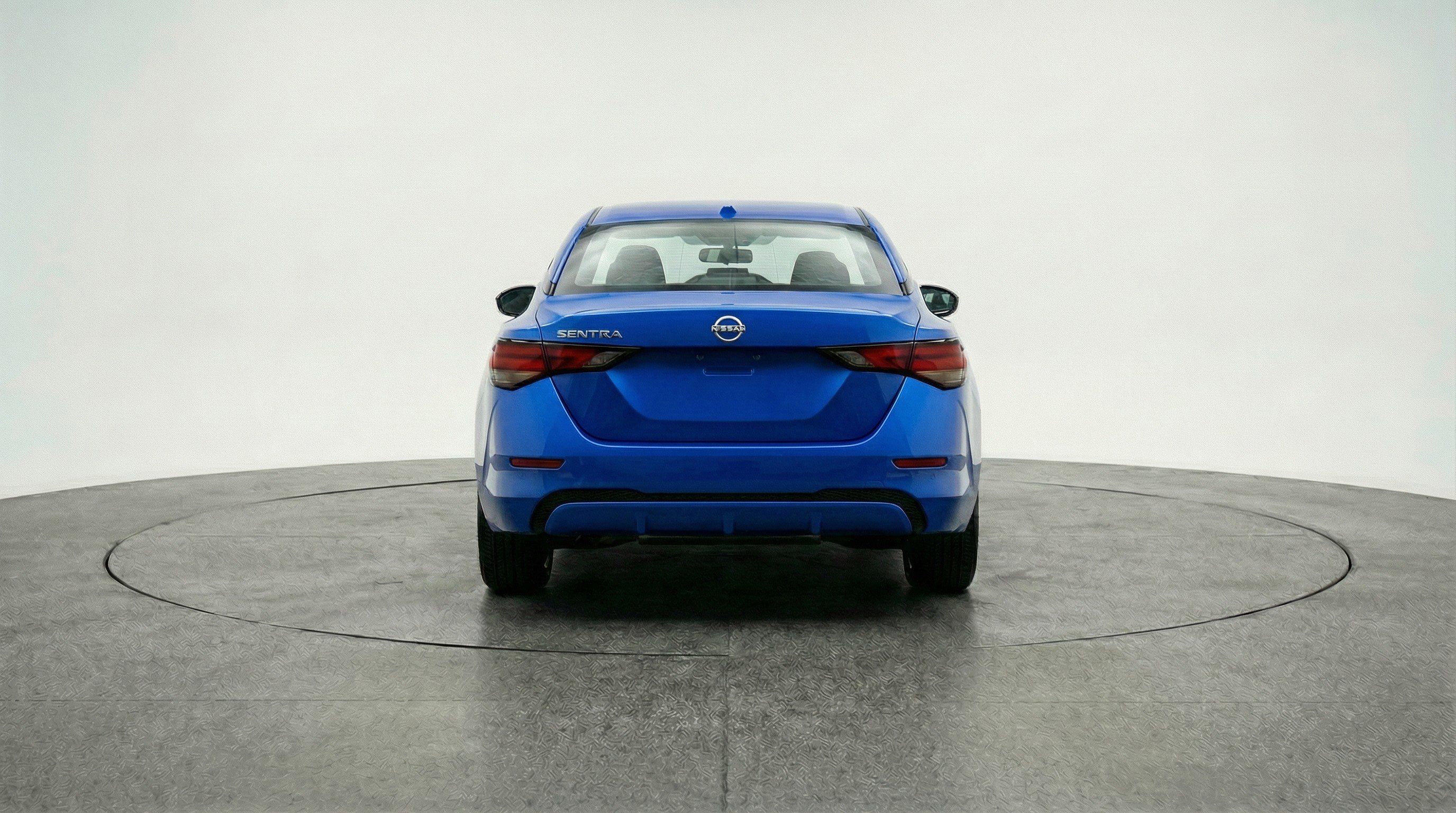 Used 2025 Nissan Sentra SV image 7