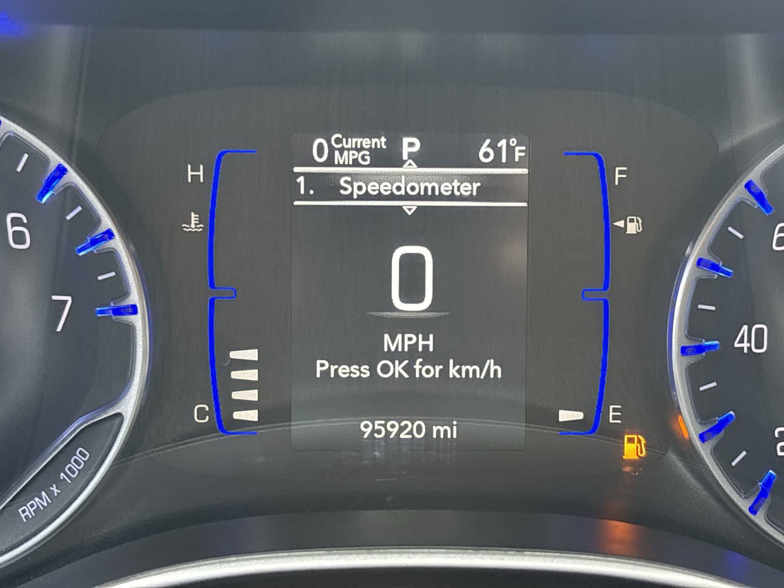 Certified 2020 Chrysler Voyager Lxi FWD image 15