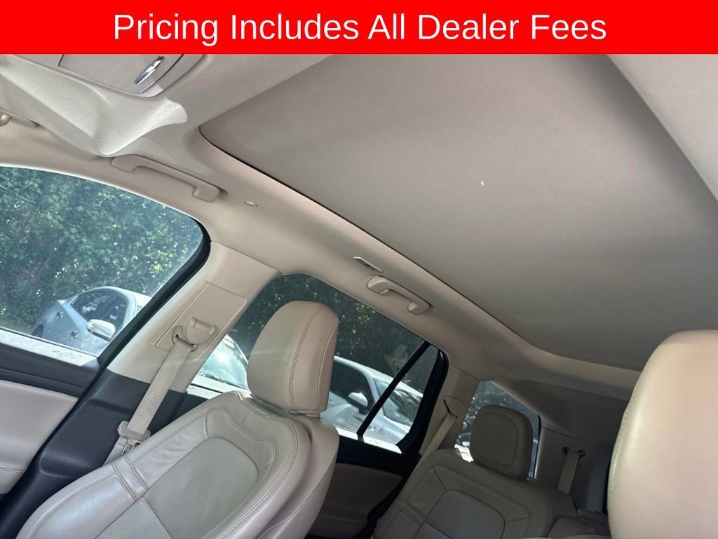 Used 2021 Lincoln Aviator Reserve w/ Equipment Group 201A AWD/4WD image 6