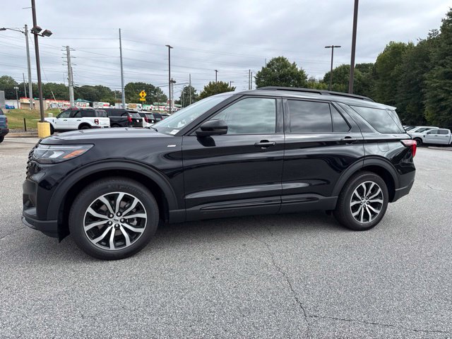 New 2027 Ford Explorer ST-Line RWD image 6