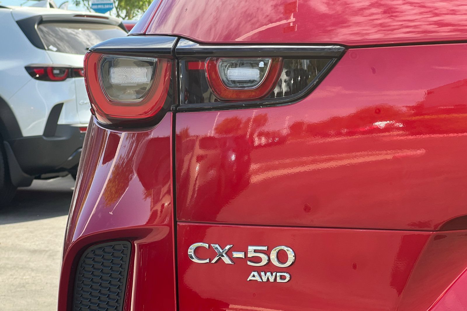 Certified 2025 MAZDA CX-50 2.5 Turbo w/ Premium Plus Pkg AWD/4WD image 29