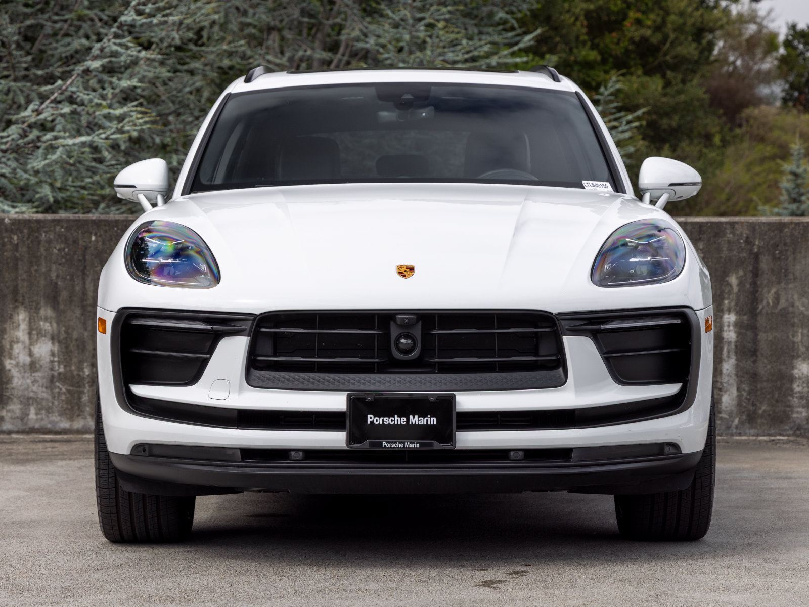 Used 2026 Porsche Macan AWD/4WD image 8