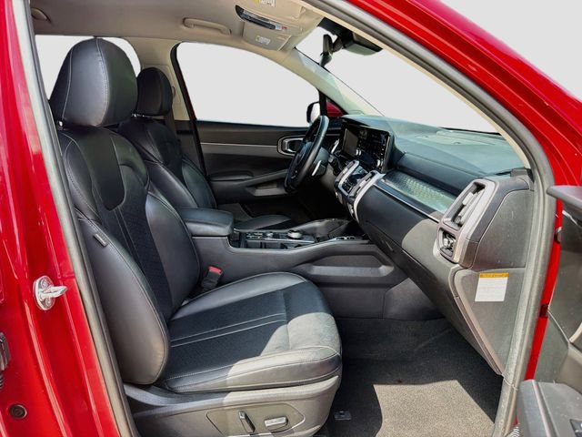 Used 2023 Kia Sorento EX AWD/4WD image 15