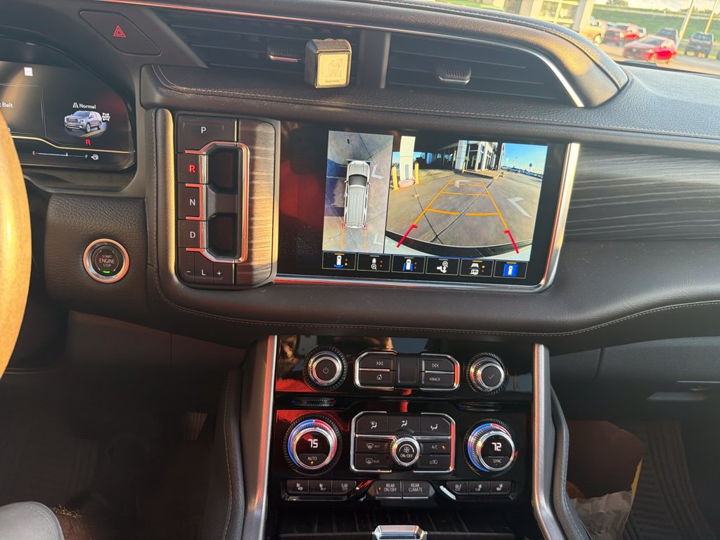 Used 2022 GMC Yukon Denali AWD/4WD image 11
