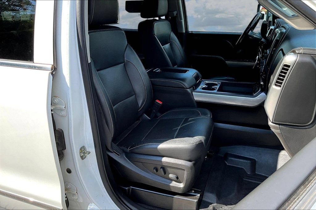 Used 2019 Chevrolet Silverado 3500 LTZ w/ Duramax Plus Package AWD/4WD image 31