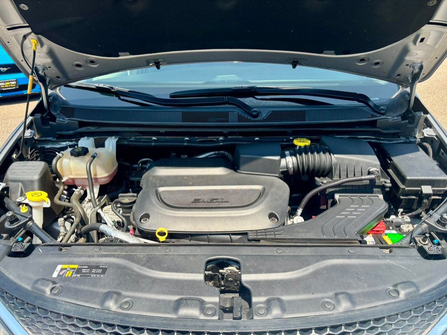 Used 2020 Chrysler Pacifica Touring-L Plus FWD image 29
