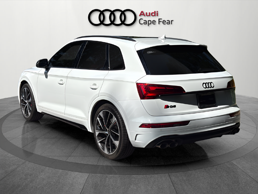 Used 2024 Audi SQ5 Premium Plus w/ Premium Plus Package AWD/4WD image 3