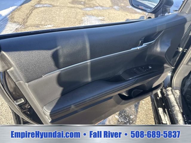 Used 2024 Toyota Camry XSE FWD image 15