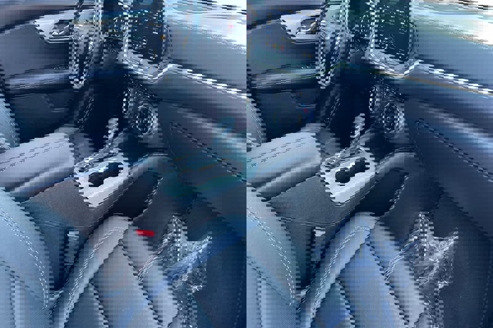 Used 2023 Chevrolet Blazer LT image 19