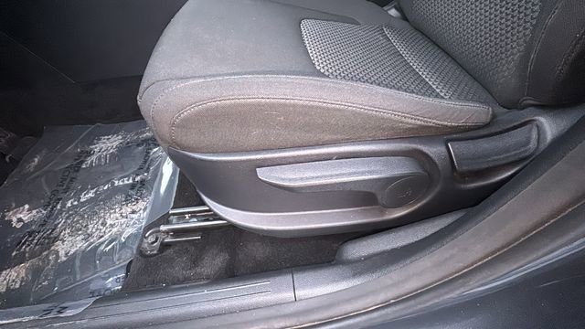 Used 2024 Kia Sportage LX image 27