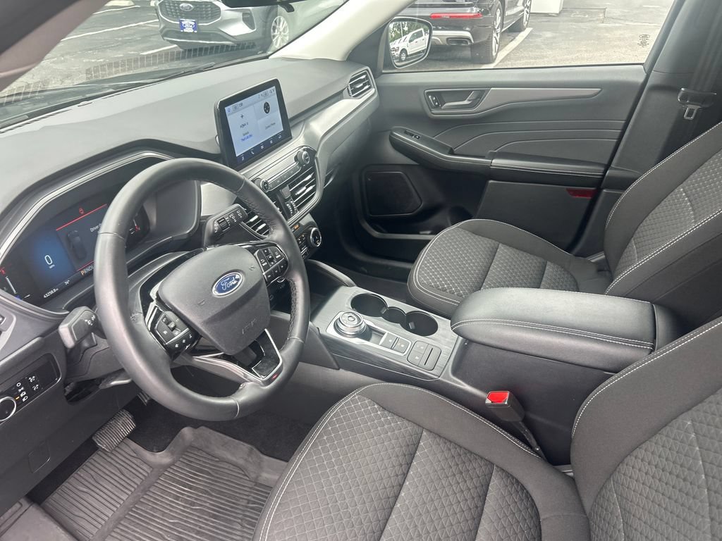 Used 2023 Ford Escape Active AWD/4WD image 11