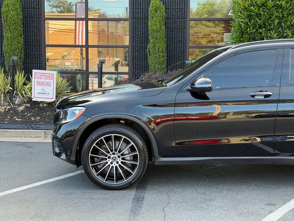 Used 2019 Mercedes-Benz GLC 300 4MATIC image 10