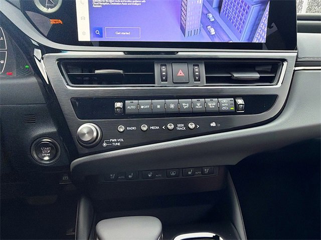 New 2025 Lexus ES 350 Ultra Luxury image 35