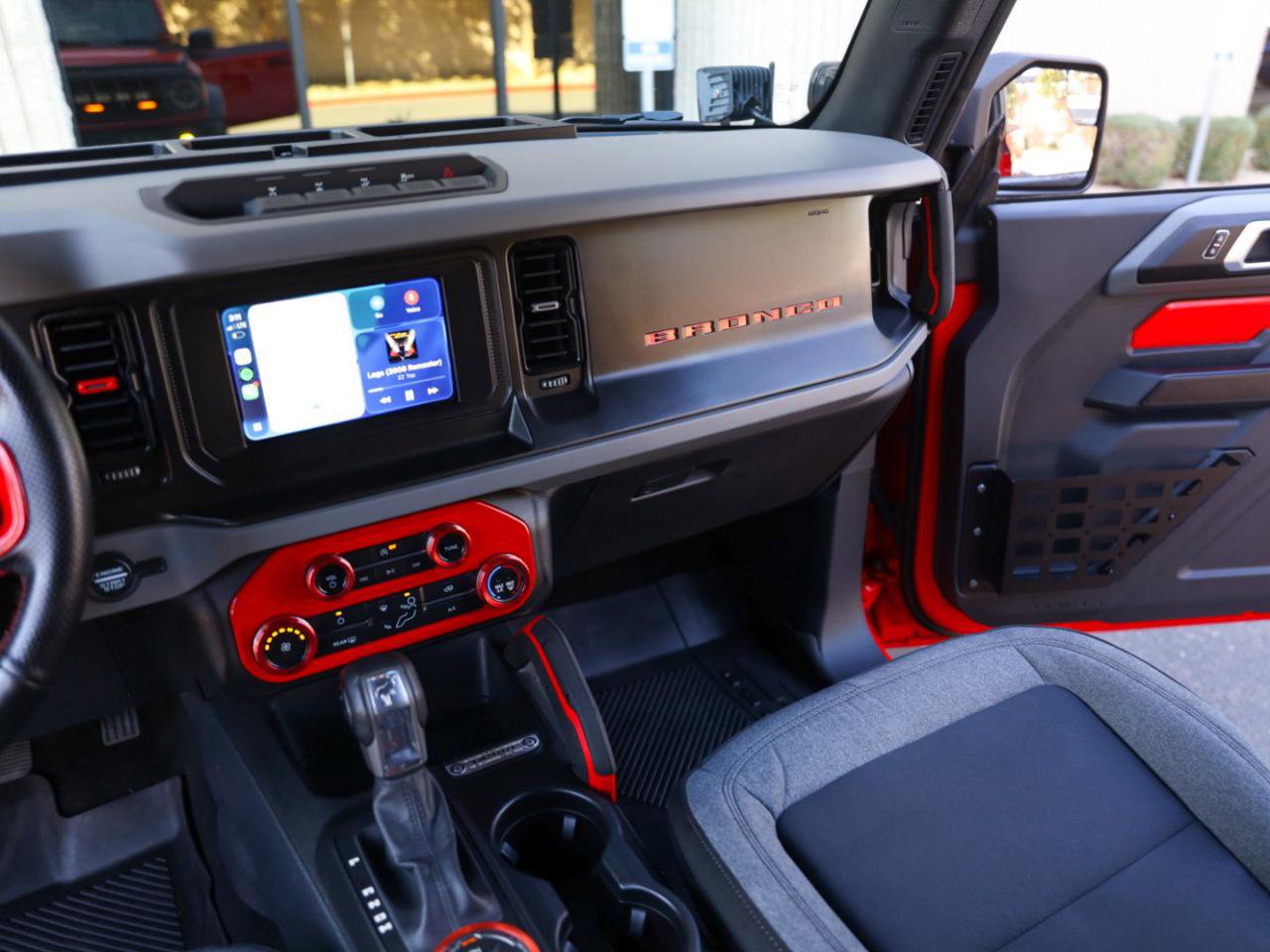 Used 2022 Ford Bronco 2-Door w/ Sasquatch Package AWD/4WD image 26