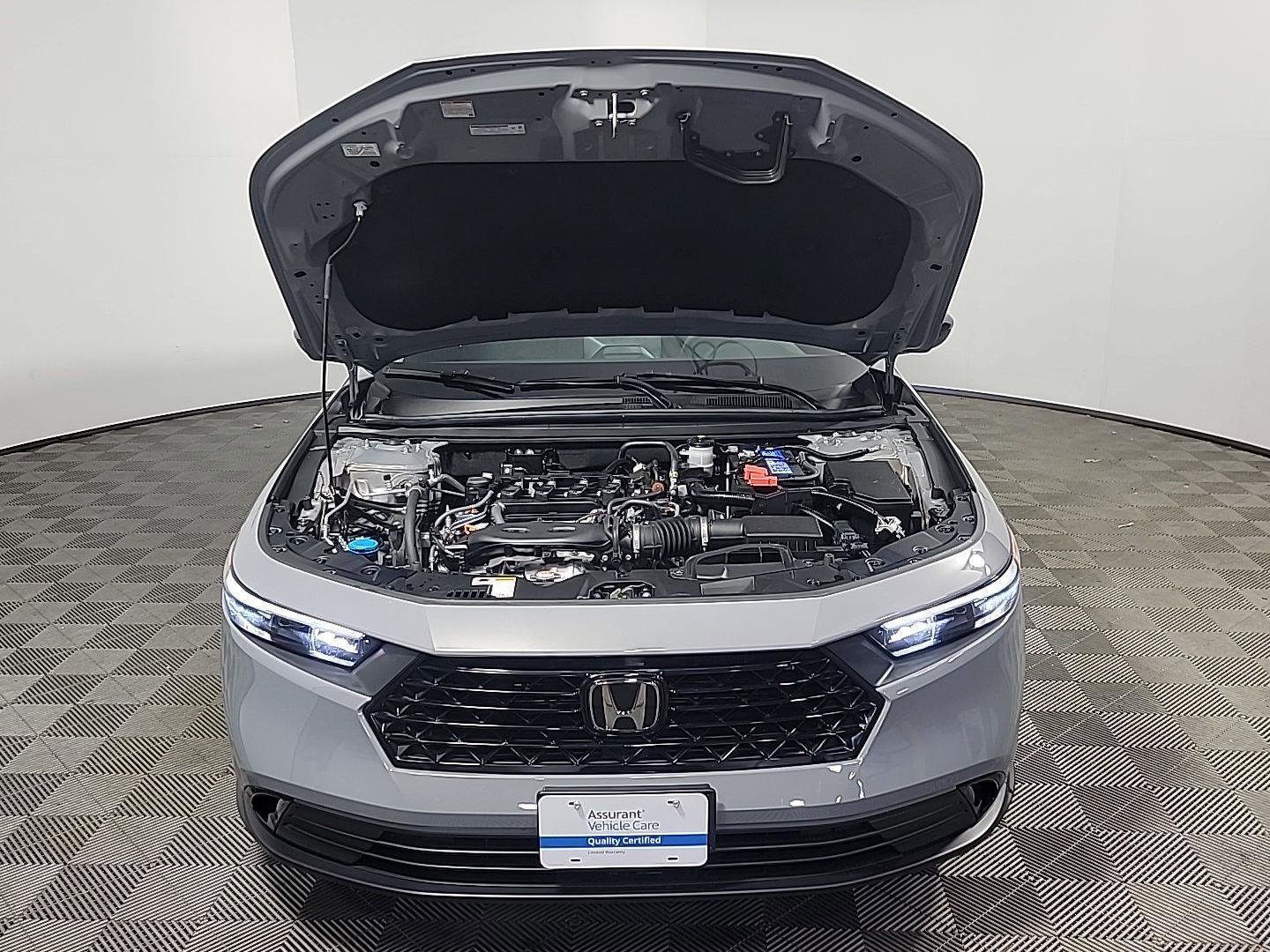 Certified 2025 Honda Accord SE image 14