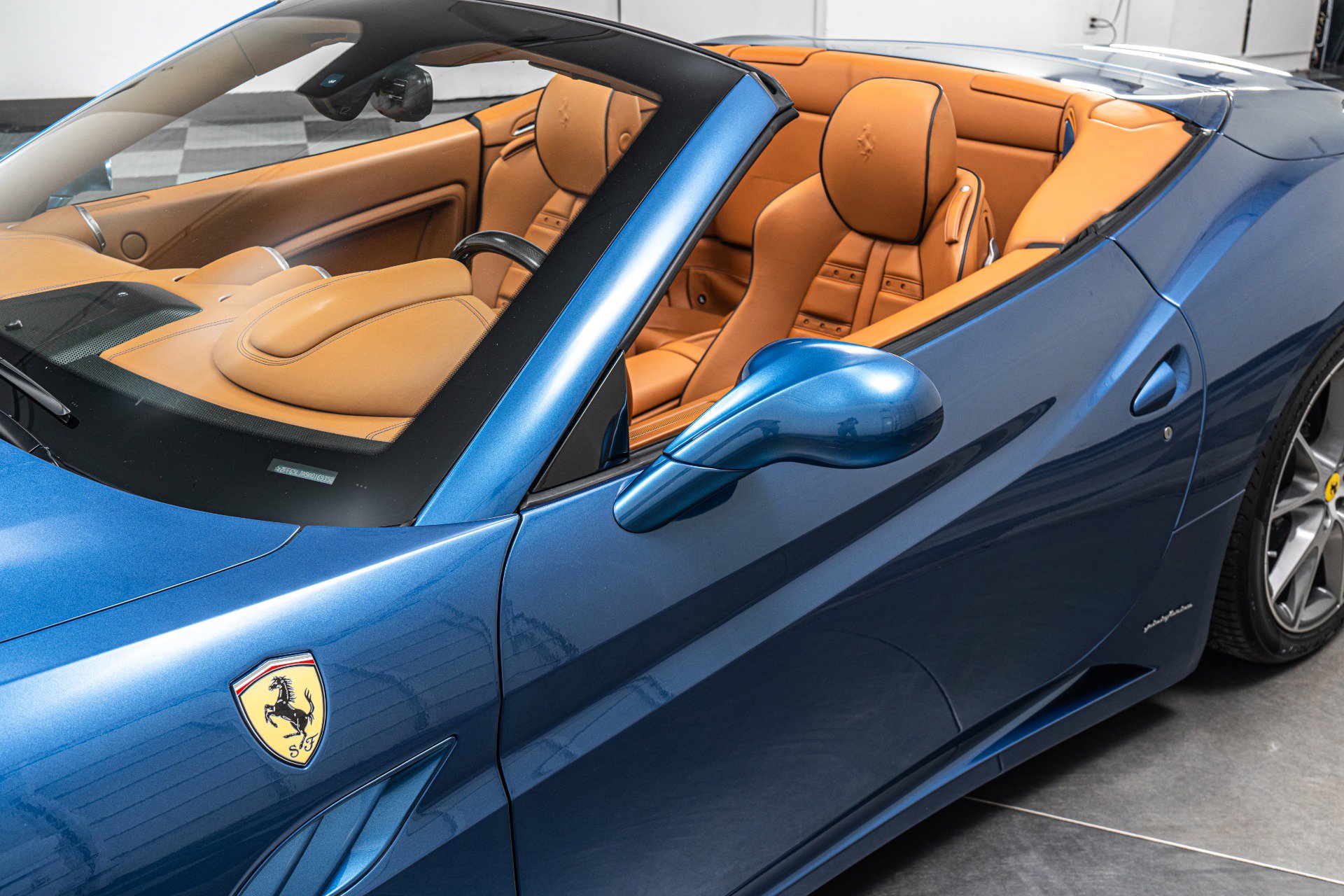 Used 2010 Ferrari California image 36