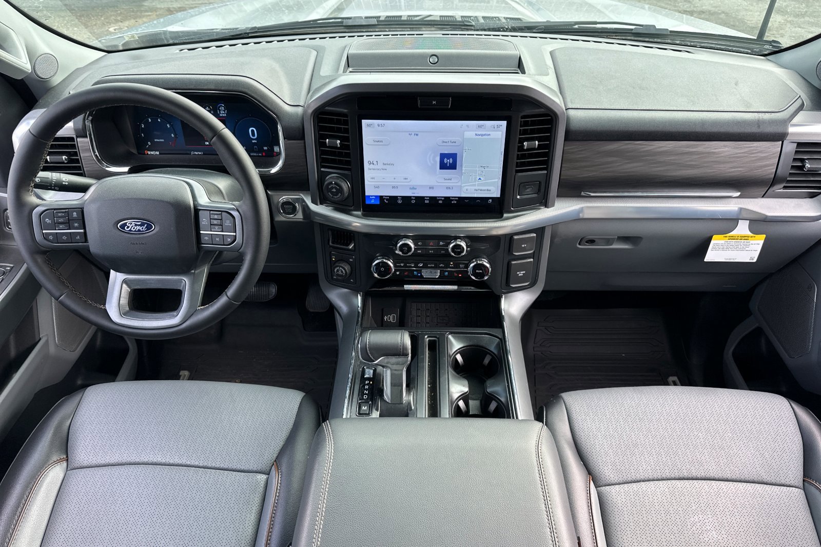 Used 2025 Ford F150 Lariat w/ Equipment Group 501A Mid image 12