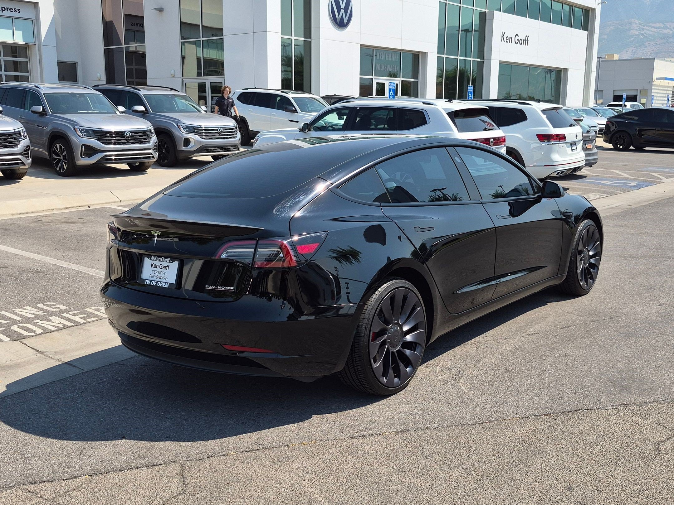 Used 2023 Tesla Model 3 Performance AWD/4WD image 3