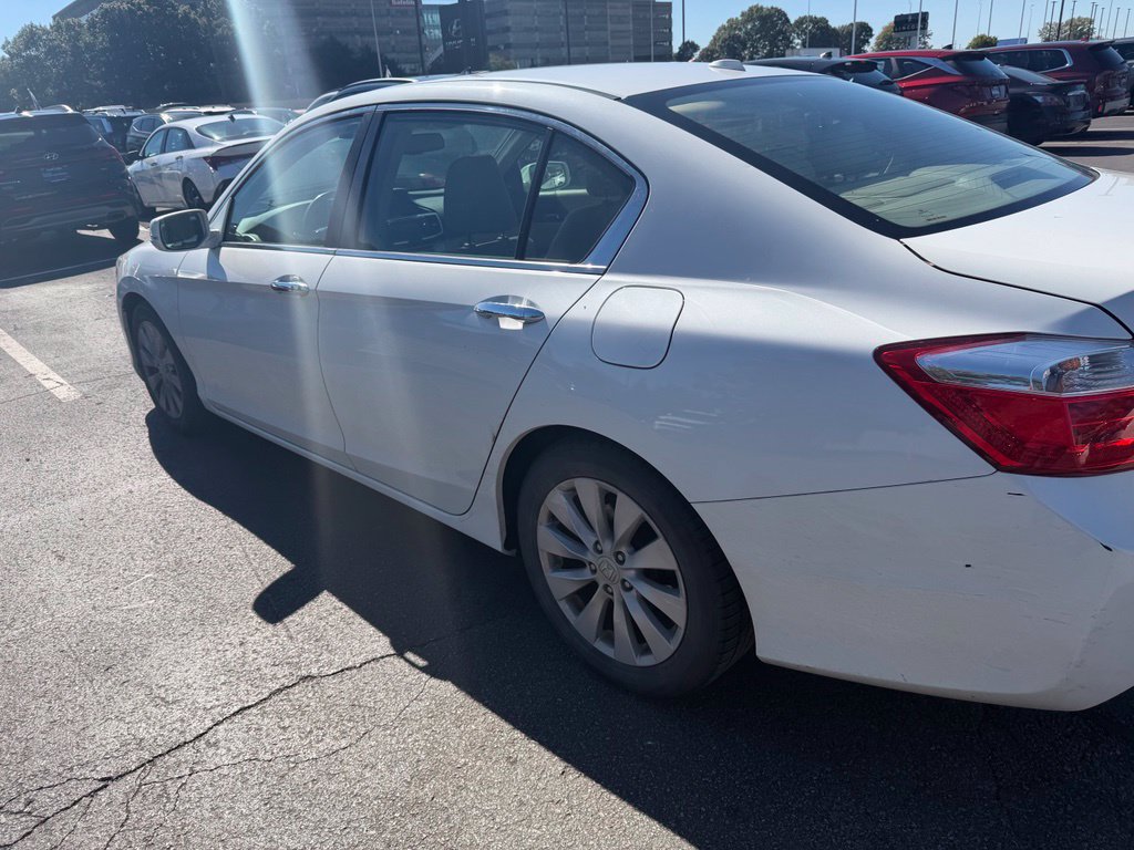 Used 2015 Honda Accord EX-L image 5