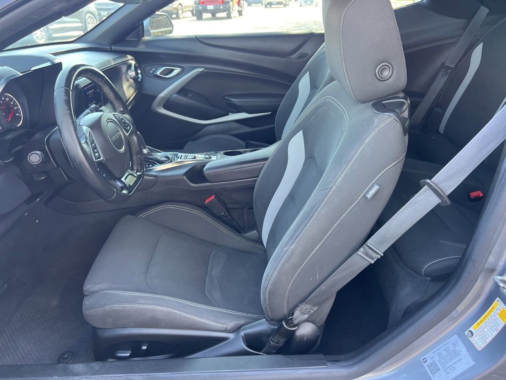 Used 2022 Chevrolet Camaro LT image 16