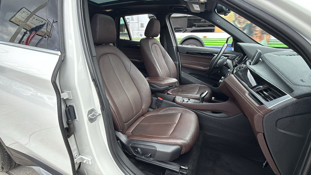 Used 2022 BMW X1 sDrive28i w/ Convenience Package FWD image 41
