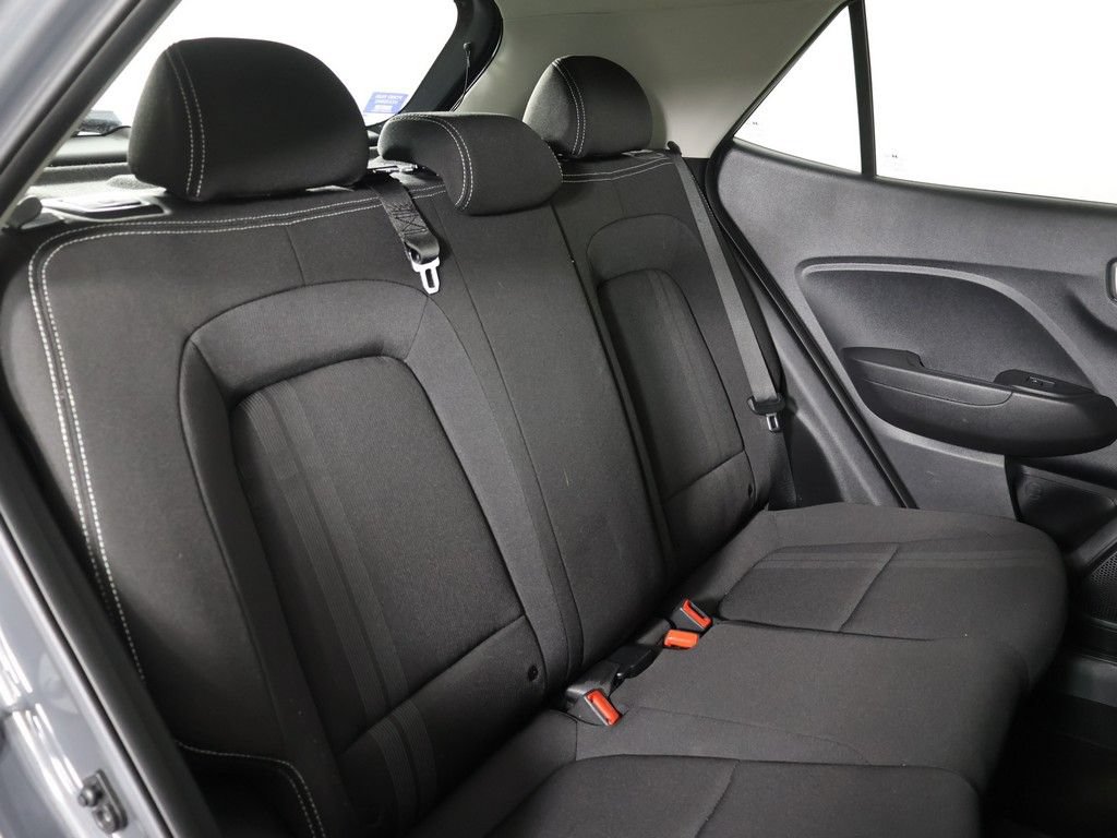Certified 2024 Hyundai Venue SEL FWD image 29