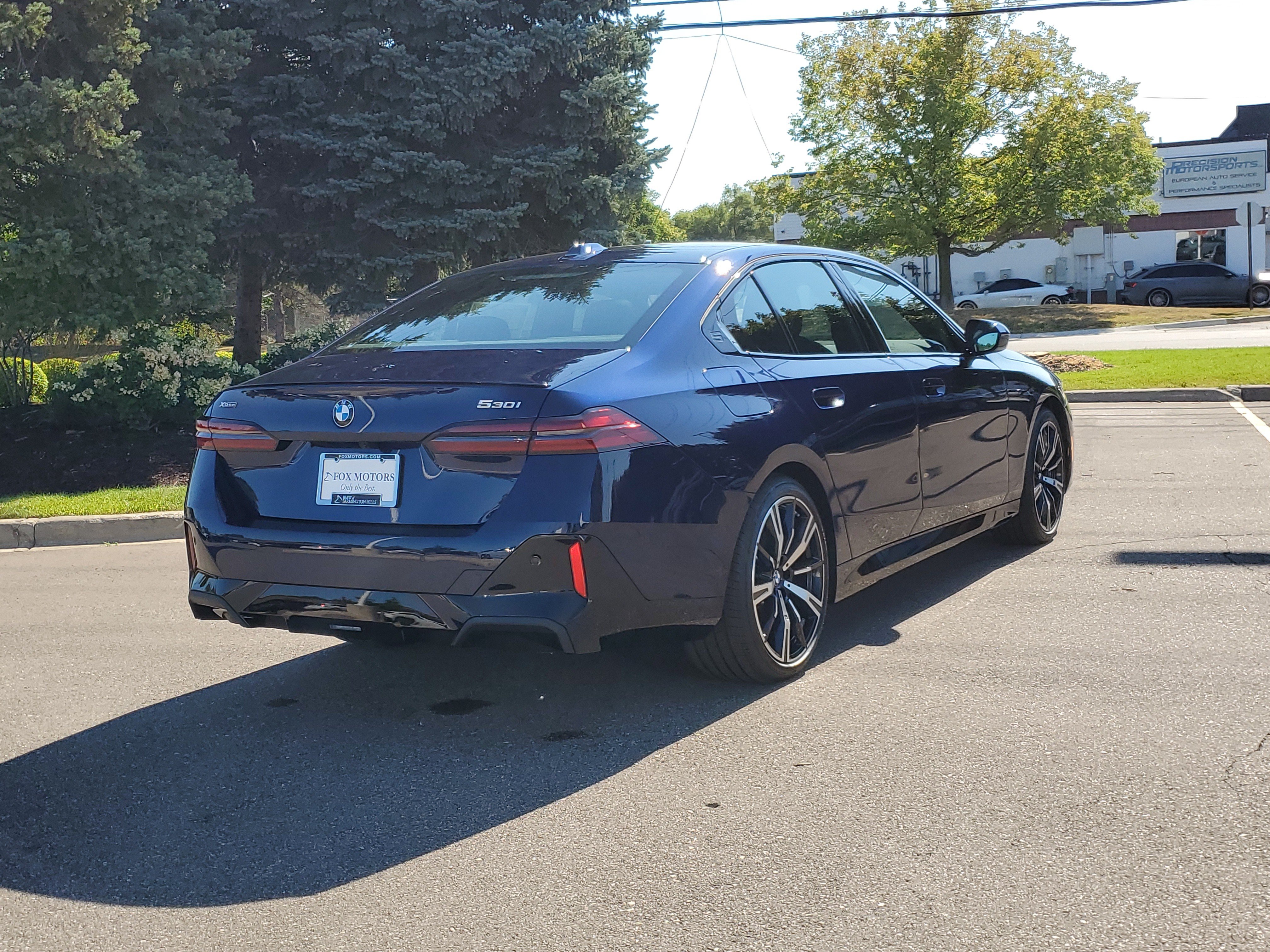 New 2027 BMW 530i xDrive w/ M Sport Package AWD/4WD image 5