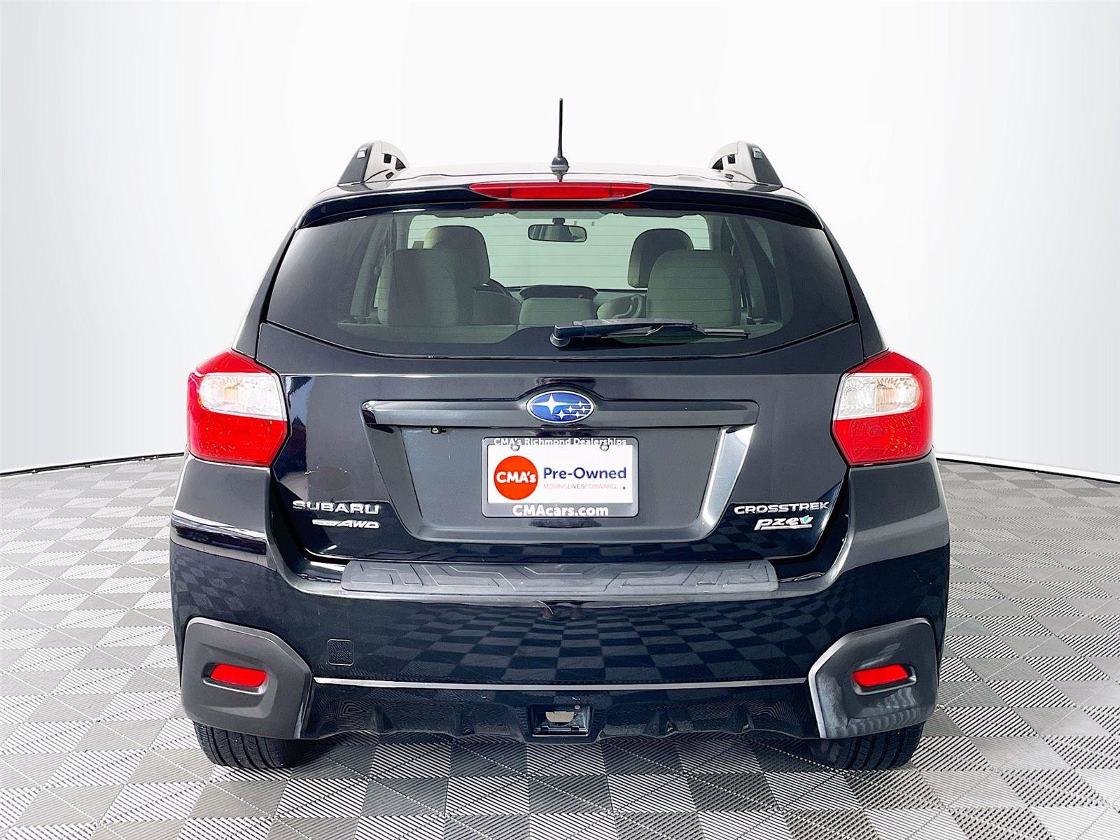 Used 2016 Subaru Crosstrek 2.0i Premium image 7