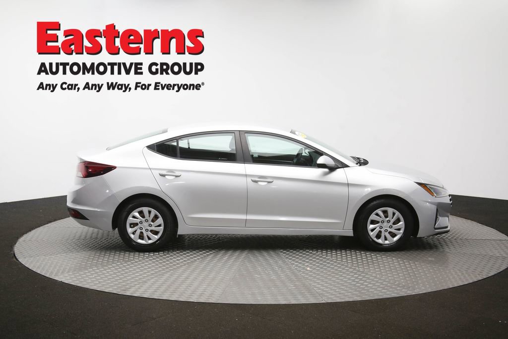 Used 2019 Hyundai Elantra SE w/ Cargo Package FWD image 44