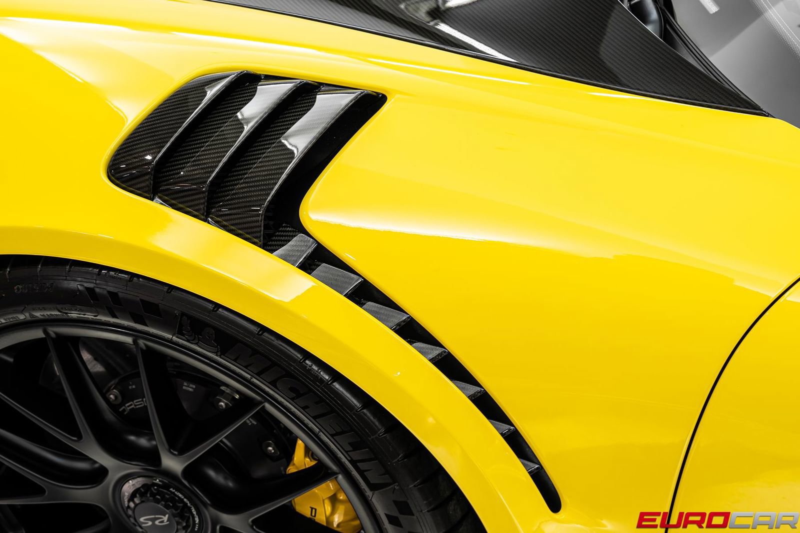 Used 2018 Porsche 911 GT2 RS RWD image 16