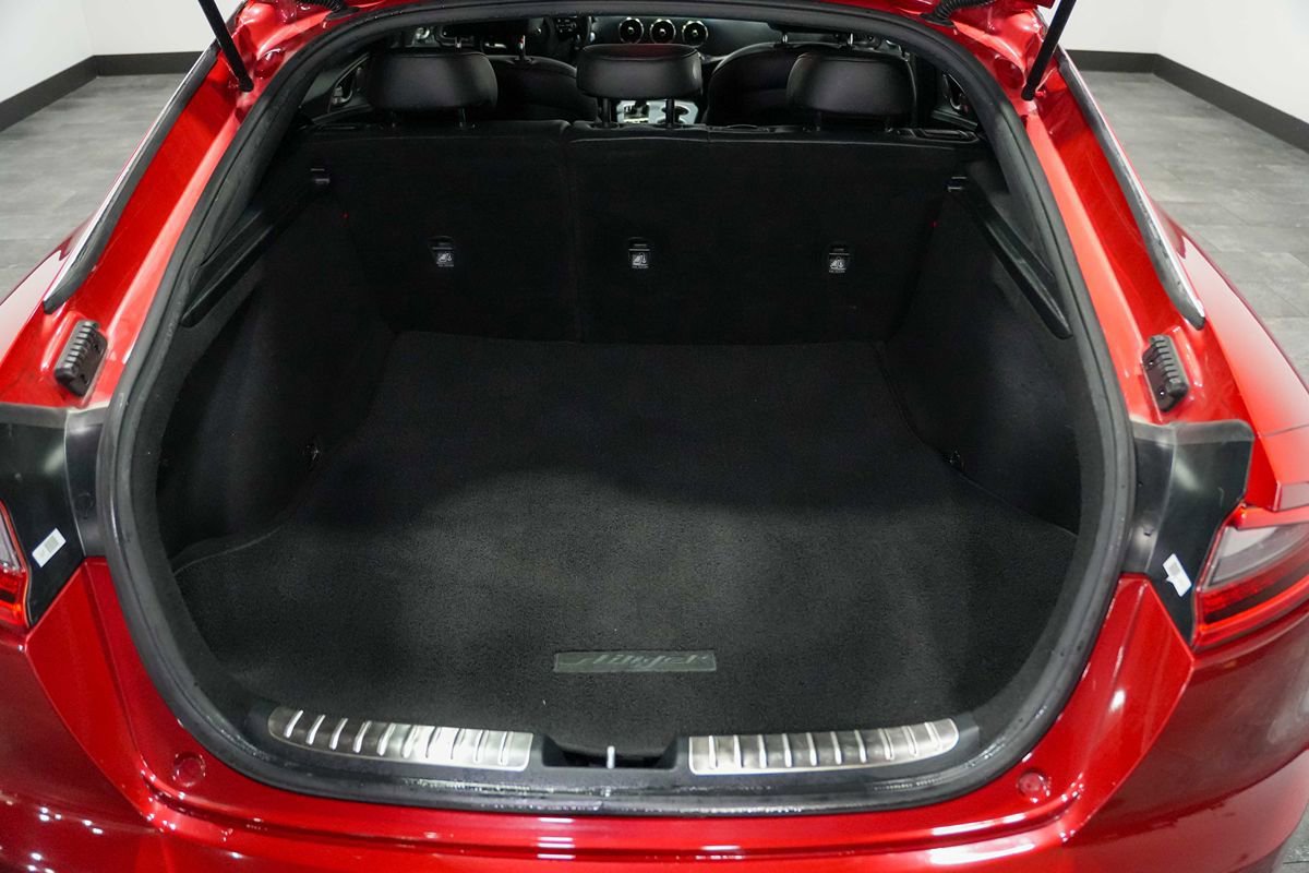 Used 2019 Kia Stinger GT1 RWD image 25