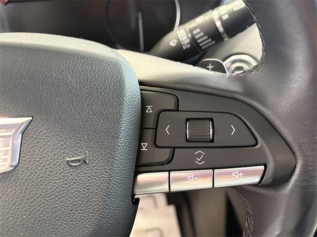 Certified 2023 Cadillac XT4 Luxury w/ Cold Weather Package image 19