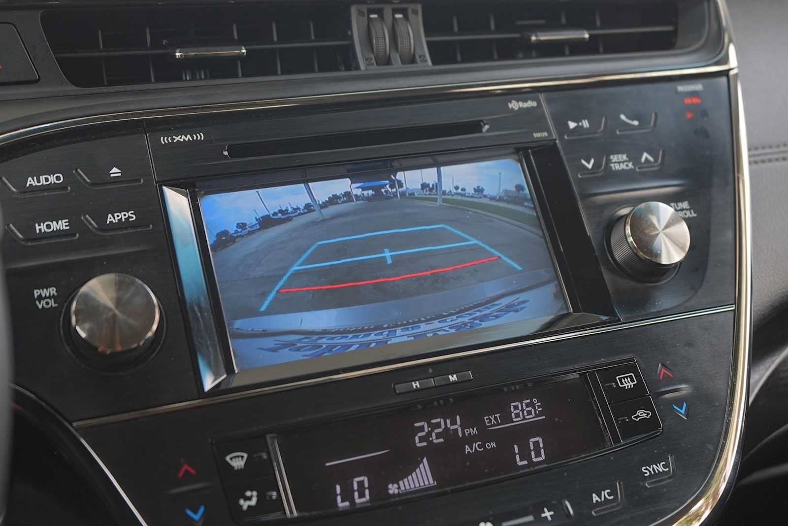 Used 2018 Toyota Avalon XLE FWD image 23