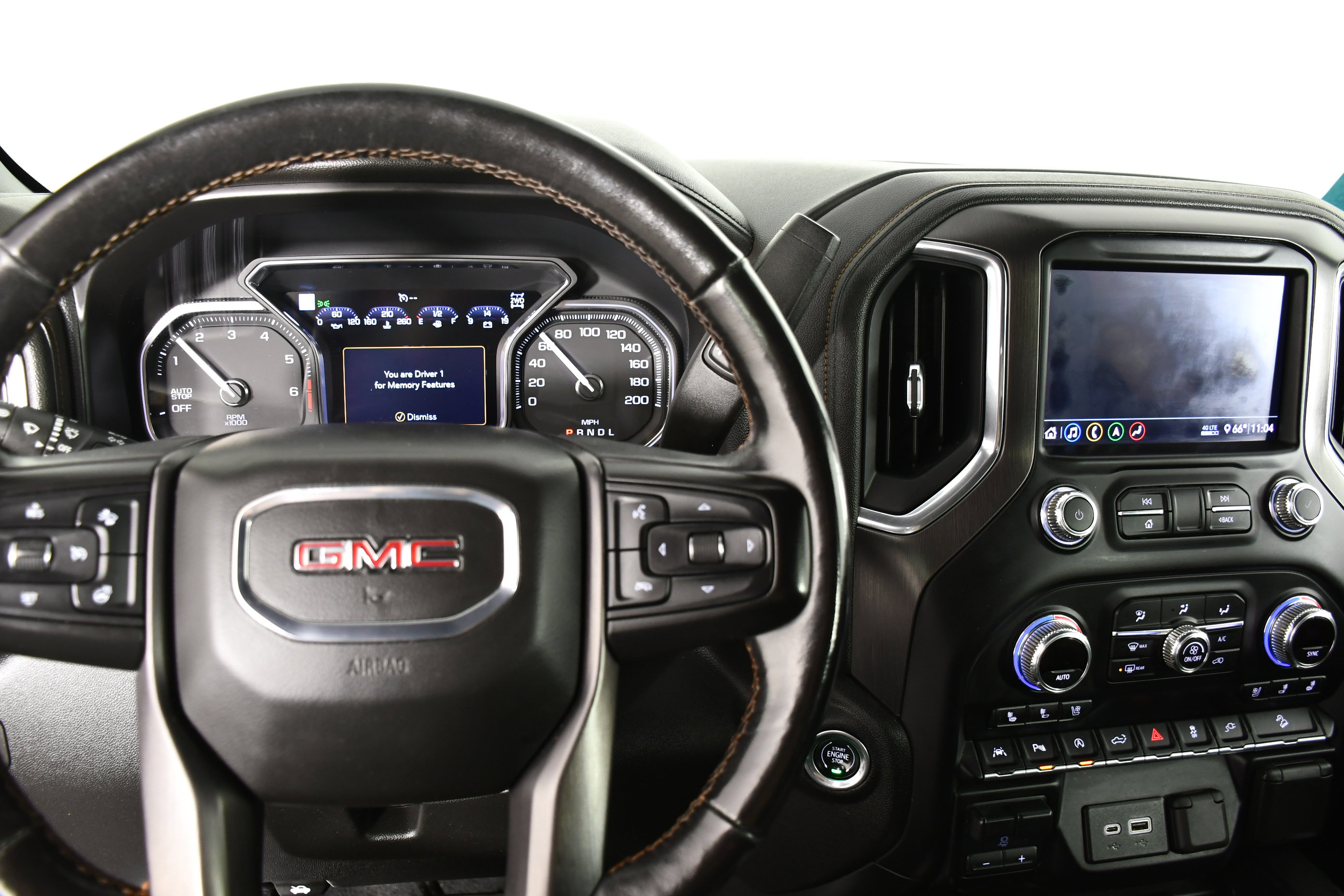 Used 2020 GMC Sierra 1500 AT4 w/ Technology Package image 18