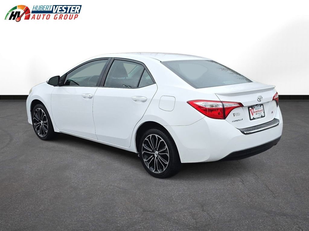 Used 2015 Toyota Corolla L image 8