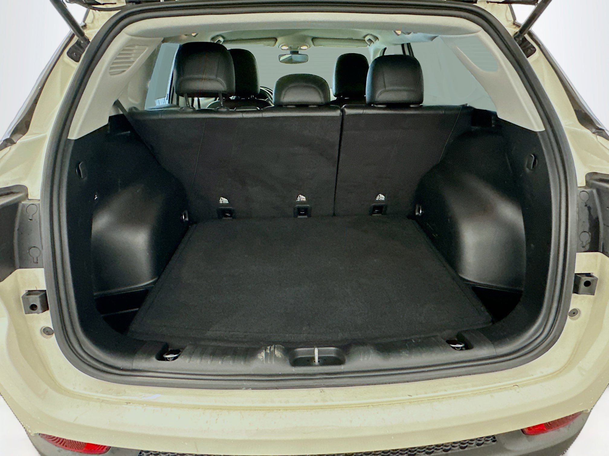 Used 2019 Jeep Compass Limited image 29