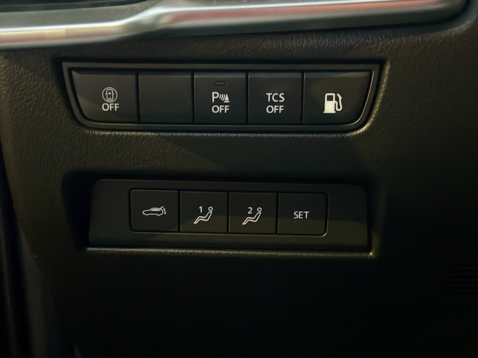 Used 2024 MAZDA CX-90 Plug-In Hybrid w/ Premium Pkg AWD/4WD image 17