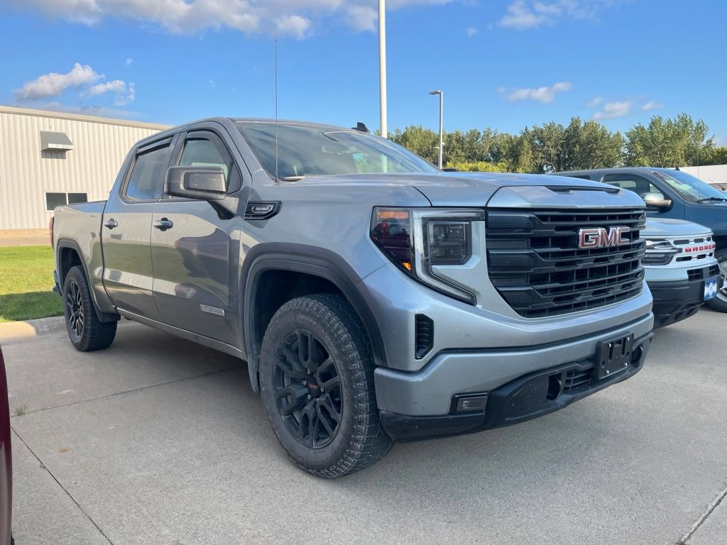 Used 2026 GMC Sierra 1500 Elevation w/ Elevation Select Package
