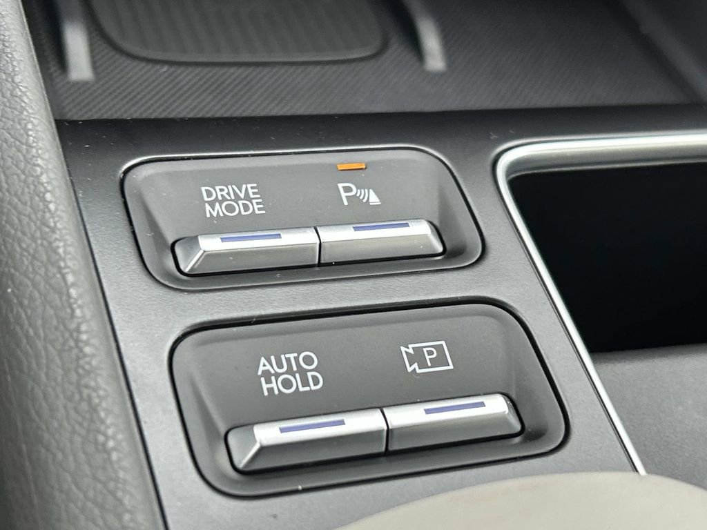 Certified 2024 Hyundai Sonata Limited image 37