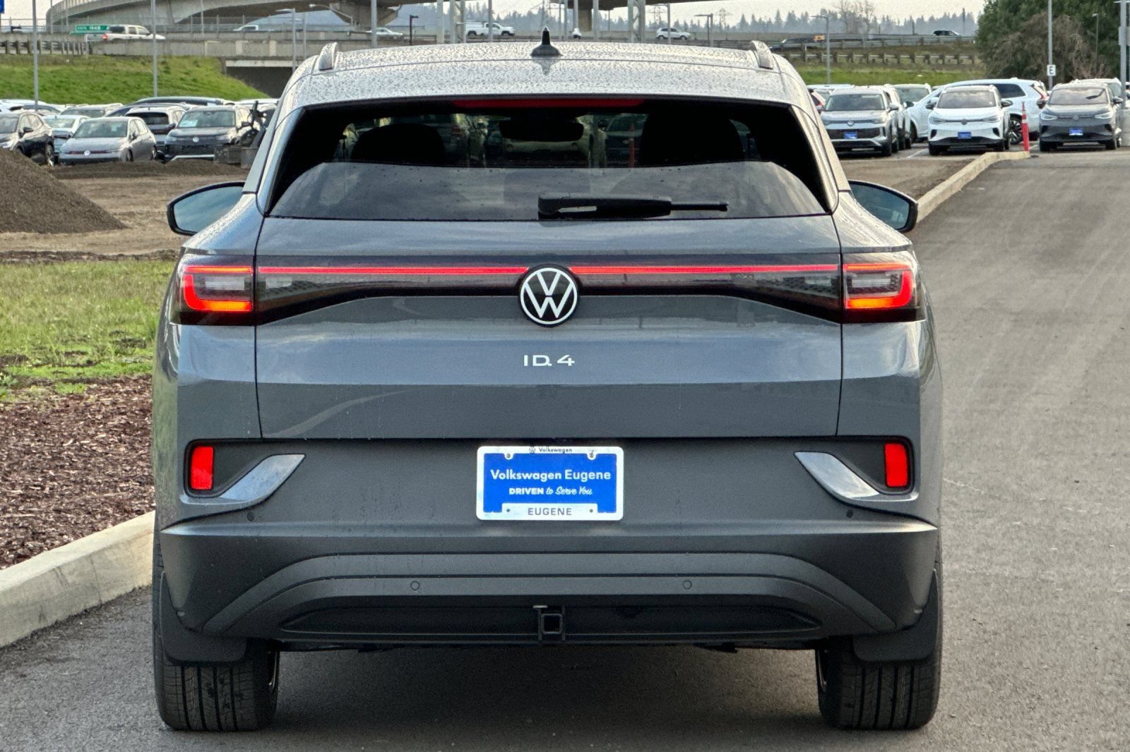 New 2026 Volkswagen ID.4 Pro AWD/4WD image 4